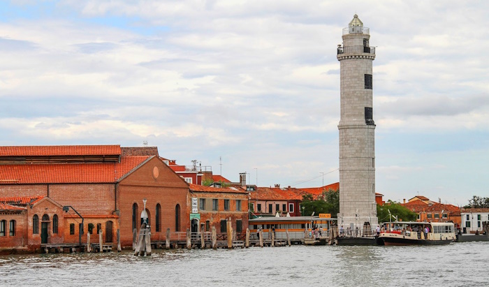 Insel Murano mir Leuchtturm