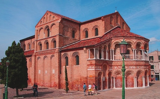 Die bekannte Kirche von Murano