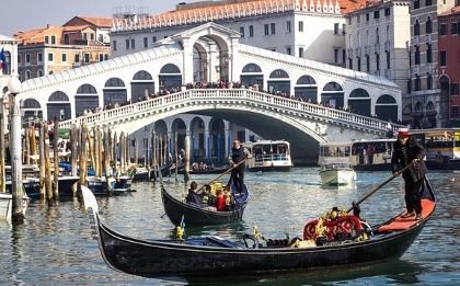 Gondel in Rialto